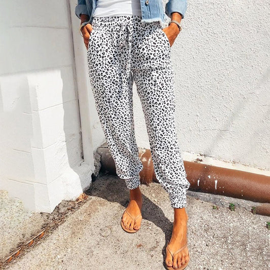 FIONA - Zomerse broek met luipaardprint